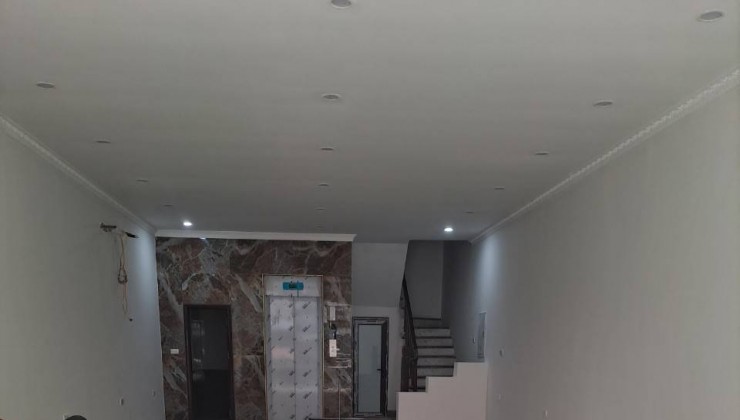 CHO THUÊ NHÀ MP LẠC LONG QUÂN, 85M2, 6 TẦNG, MT 5.4M, GIÁ 80 TRIỆU - THÔNG SÀN - THANG MÁY, KINH DOANH ĐỈNH.